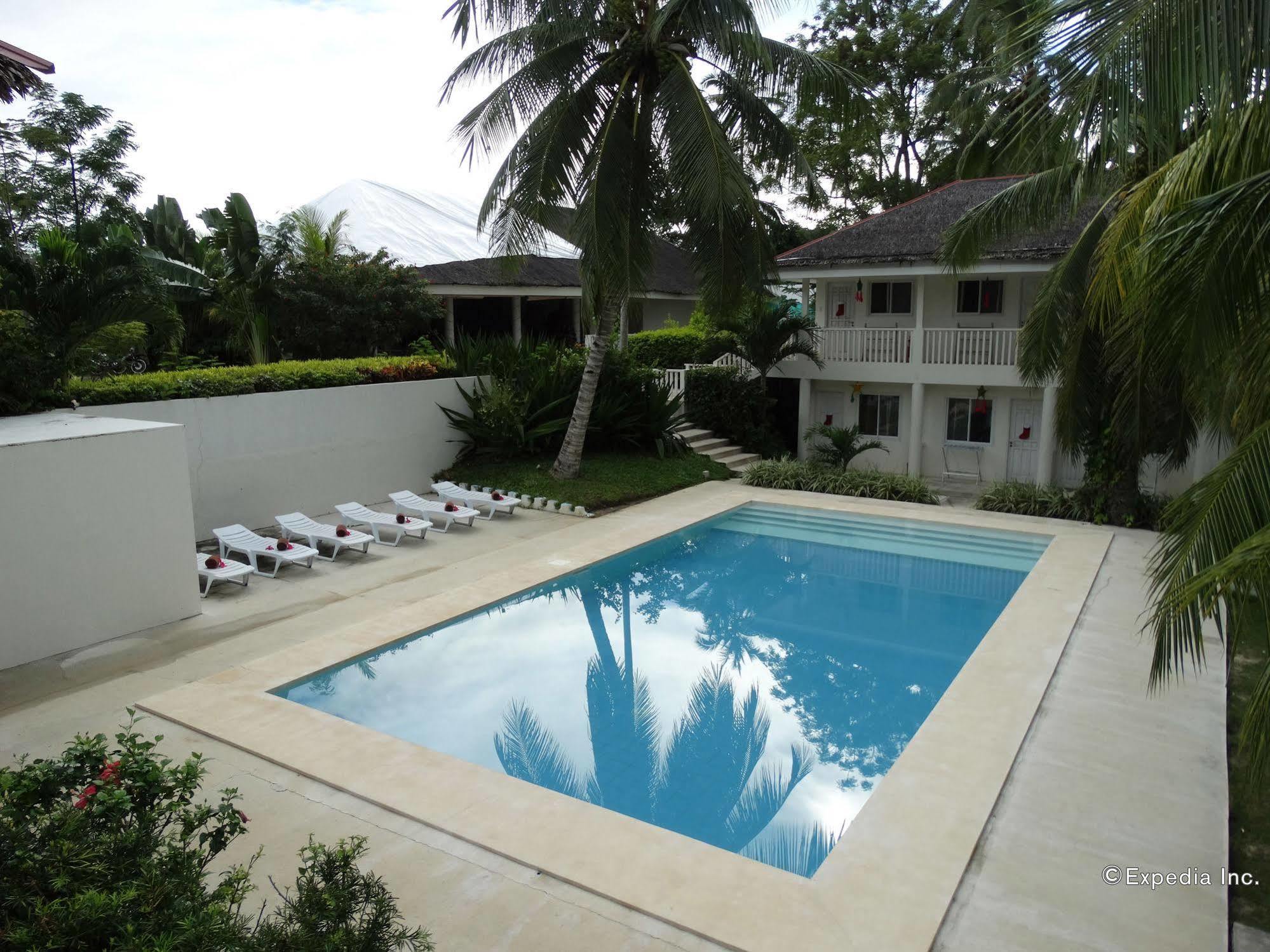 Momo Beach House Panglao City Exterior foto